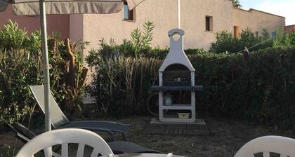 Detached holiday home with terrace, private garden, and air conditioning