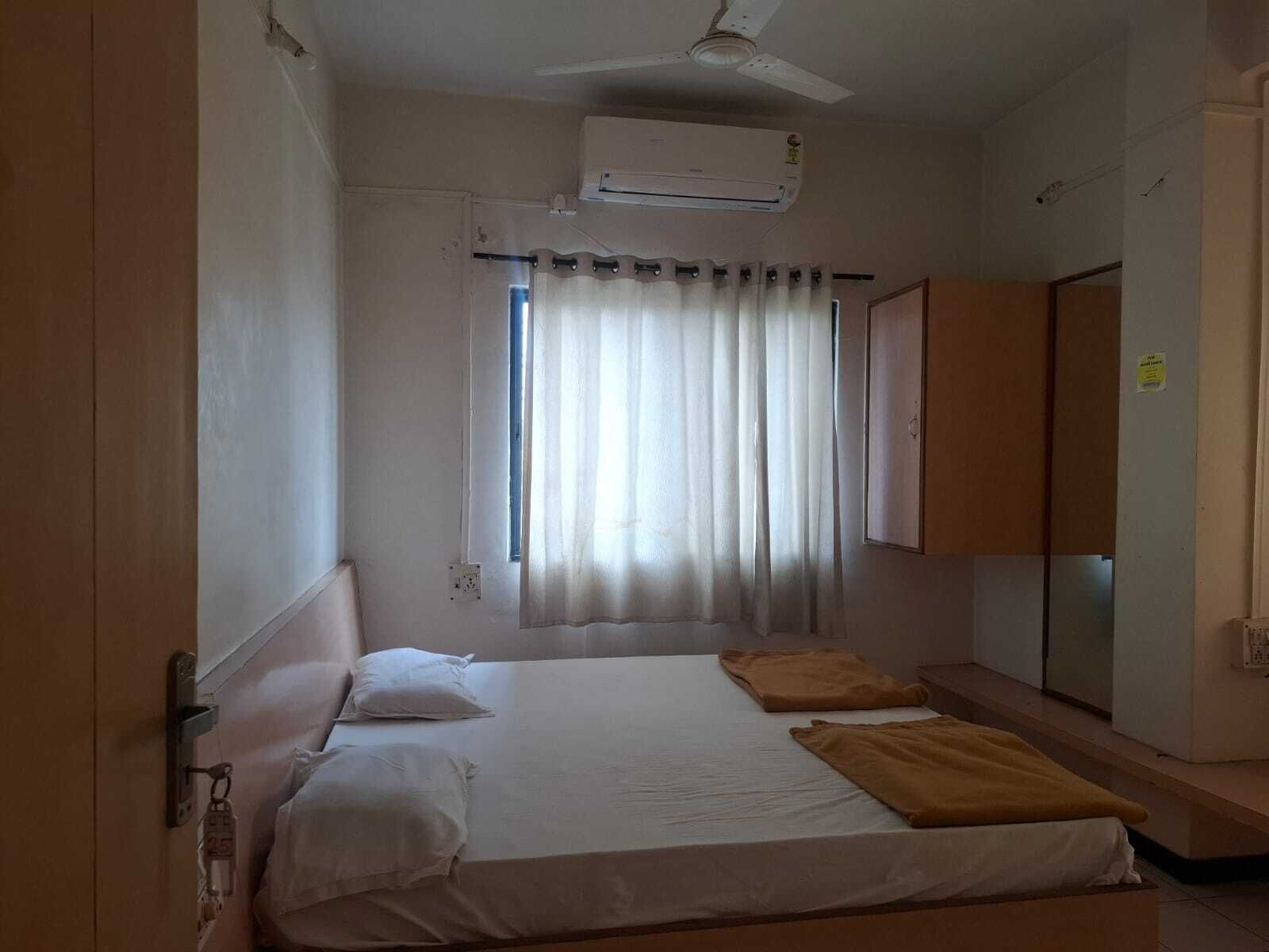 Double Bed AC Room | Wifi gratis 