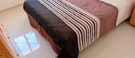 2 bedrooms