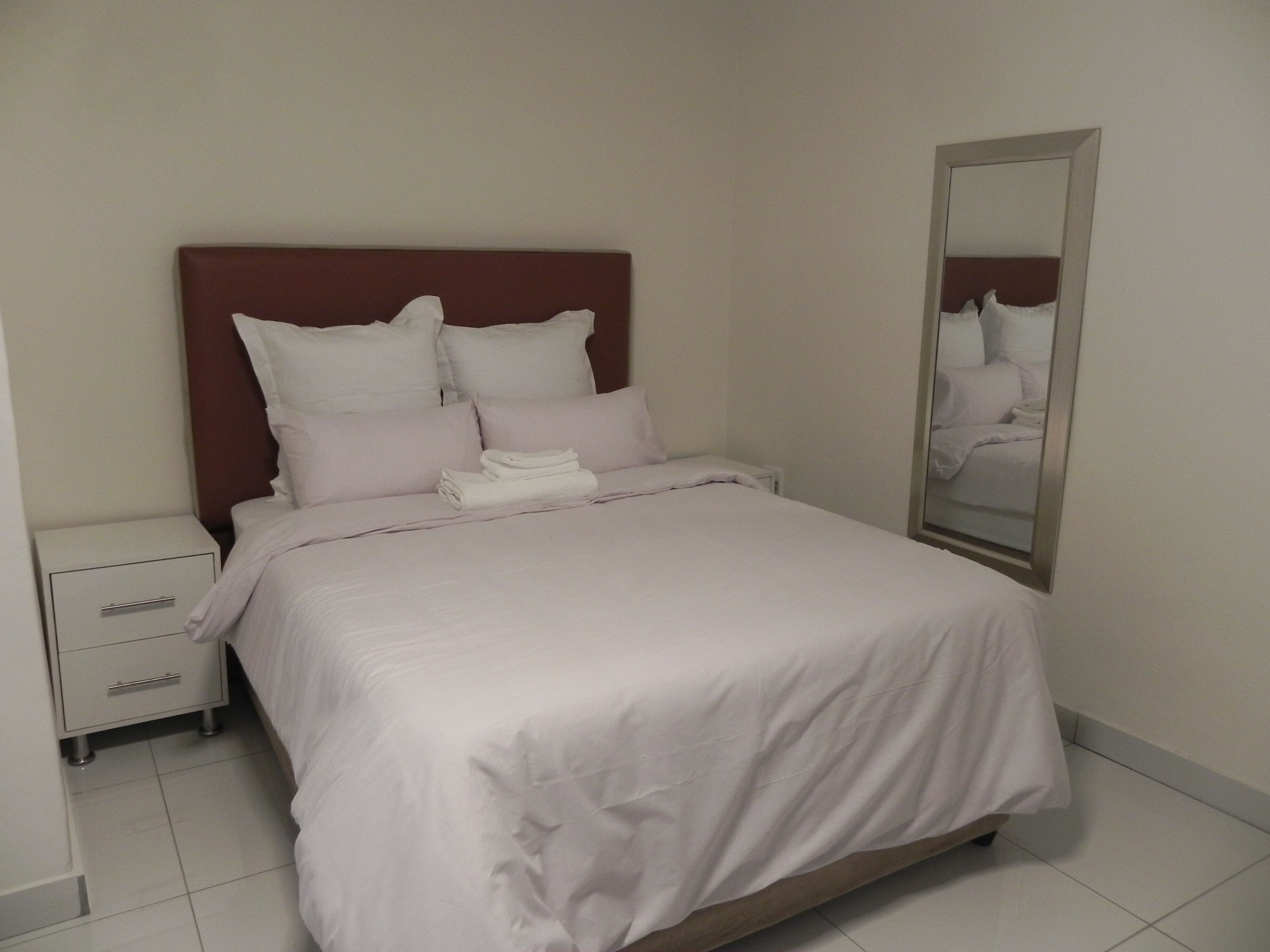 Classic Room | Desk, free WiFi