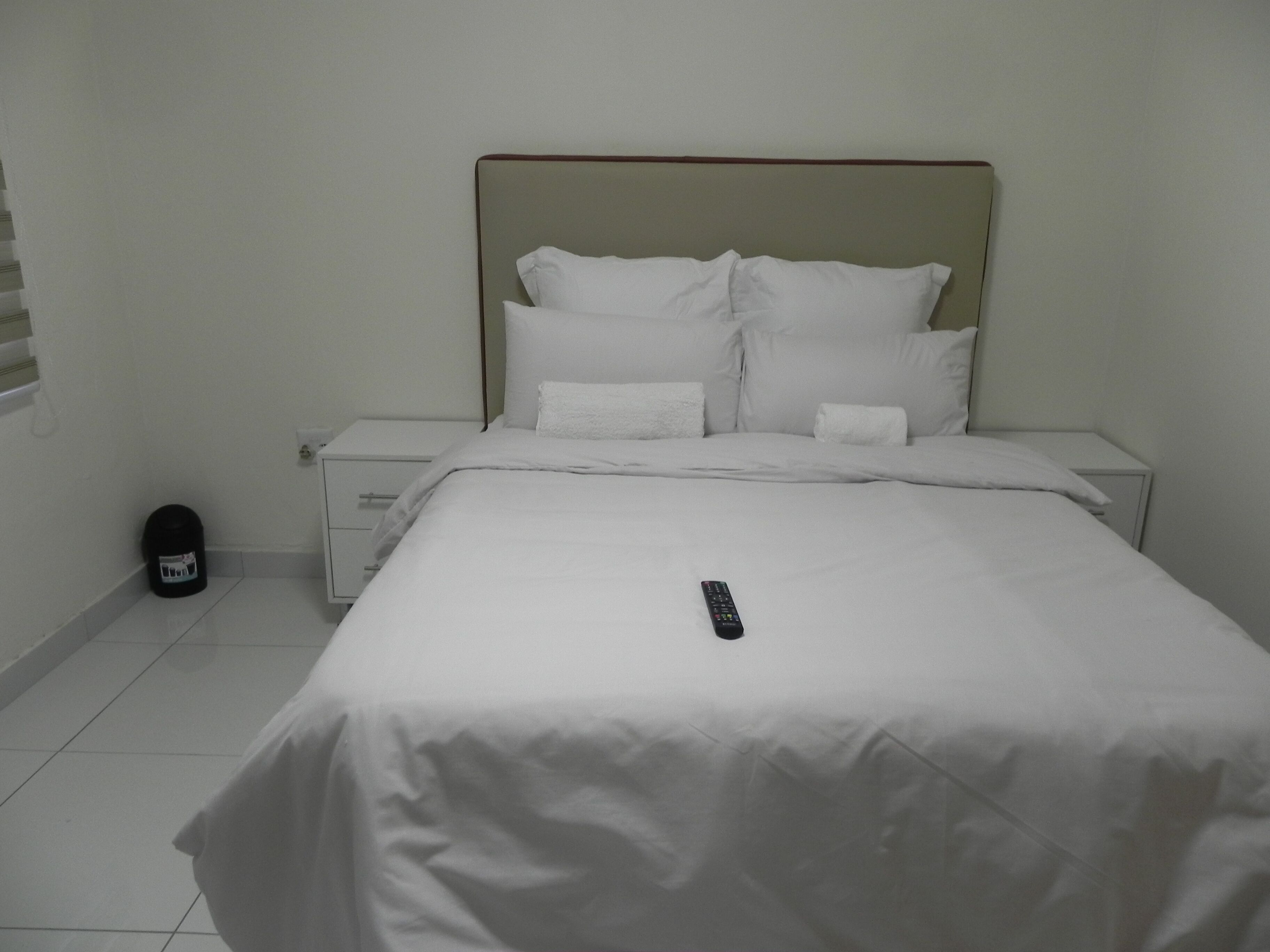 Deluxe Room | Desk, free WiFi