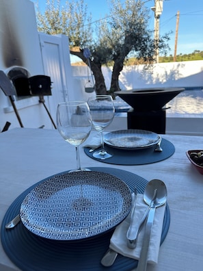 Outdoor dining - Family home in an Alentejo village (Amieira Portel)
