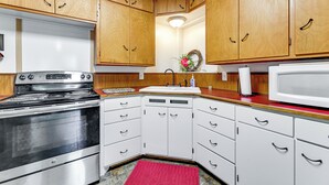House (3 Bedrooms) | Bahagian dalam