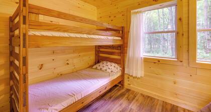Letchworth Cabin: Lake Access, Slide, Canoe Rental