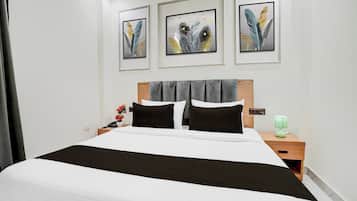 Desk, free WiFi, bed sheets