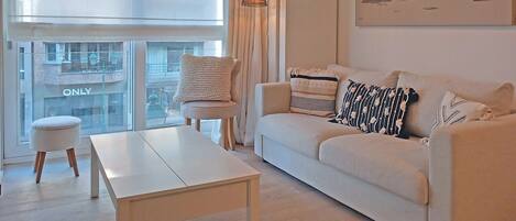Apartment | Living room