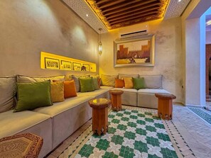 House, 6 Bedrooms, City View | Living area - Luxury Private Riad Taj 2Min Jemaa Lefna (Marrakech)