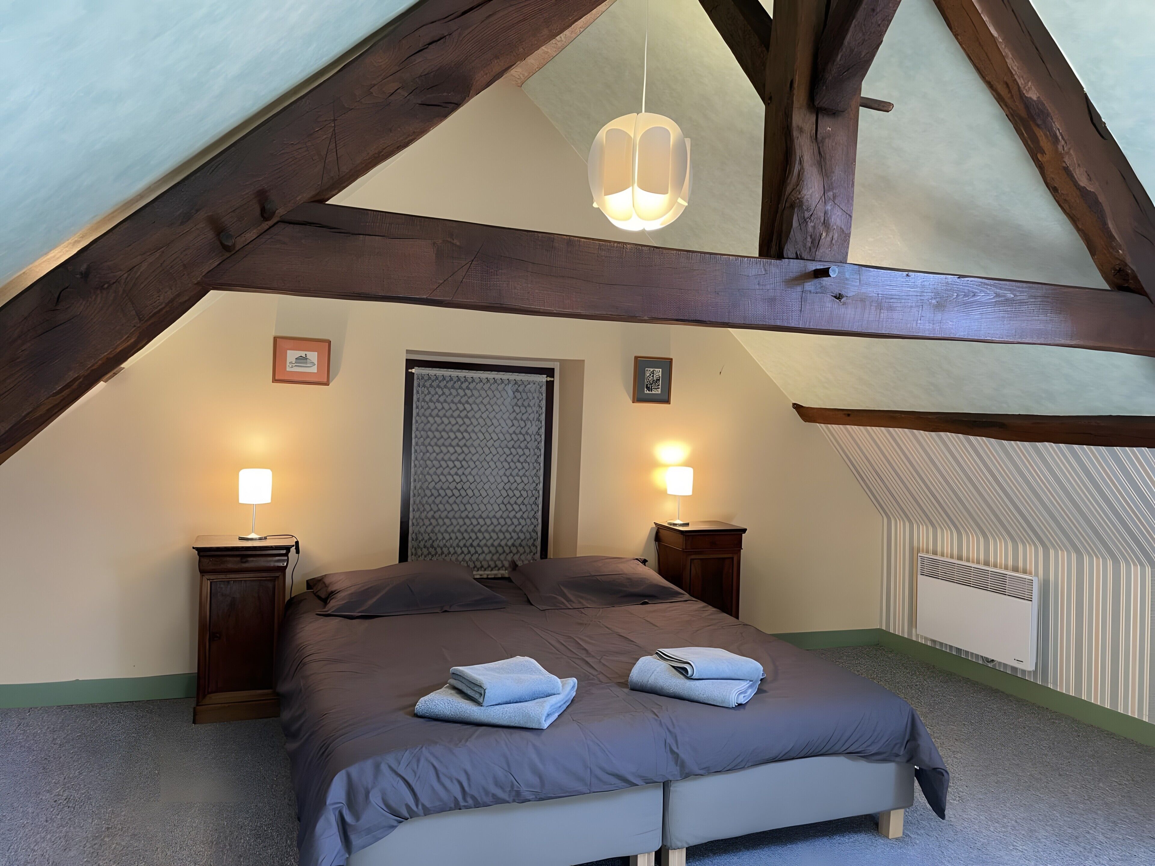 3 dormitorios, tabla de planchar con plancha, wifi y ropa de cama