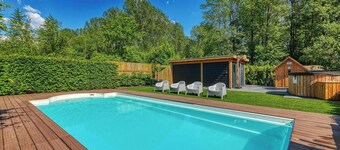 Glamping lodge with Eco-Wellness