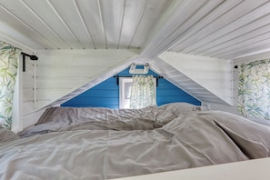 Comfort Cabin, Garden View