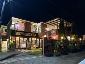 Exterior - Welcome Inn (Grand Baie)
