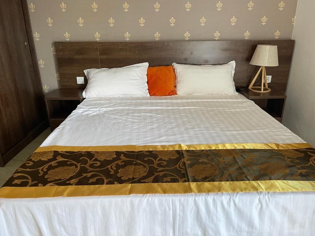 In-room safe, soundproofing, free WiFi