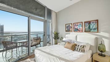 Appartement Exclusif, vue mer | Espace de travail pour ordinateur portable, Wi-Fi gratuit, draps fournis