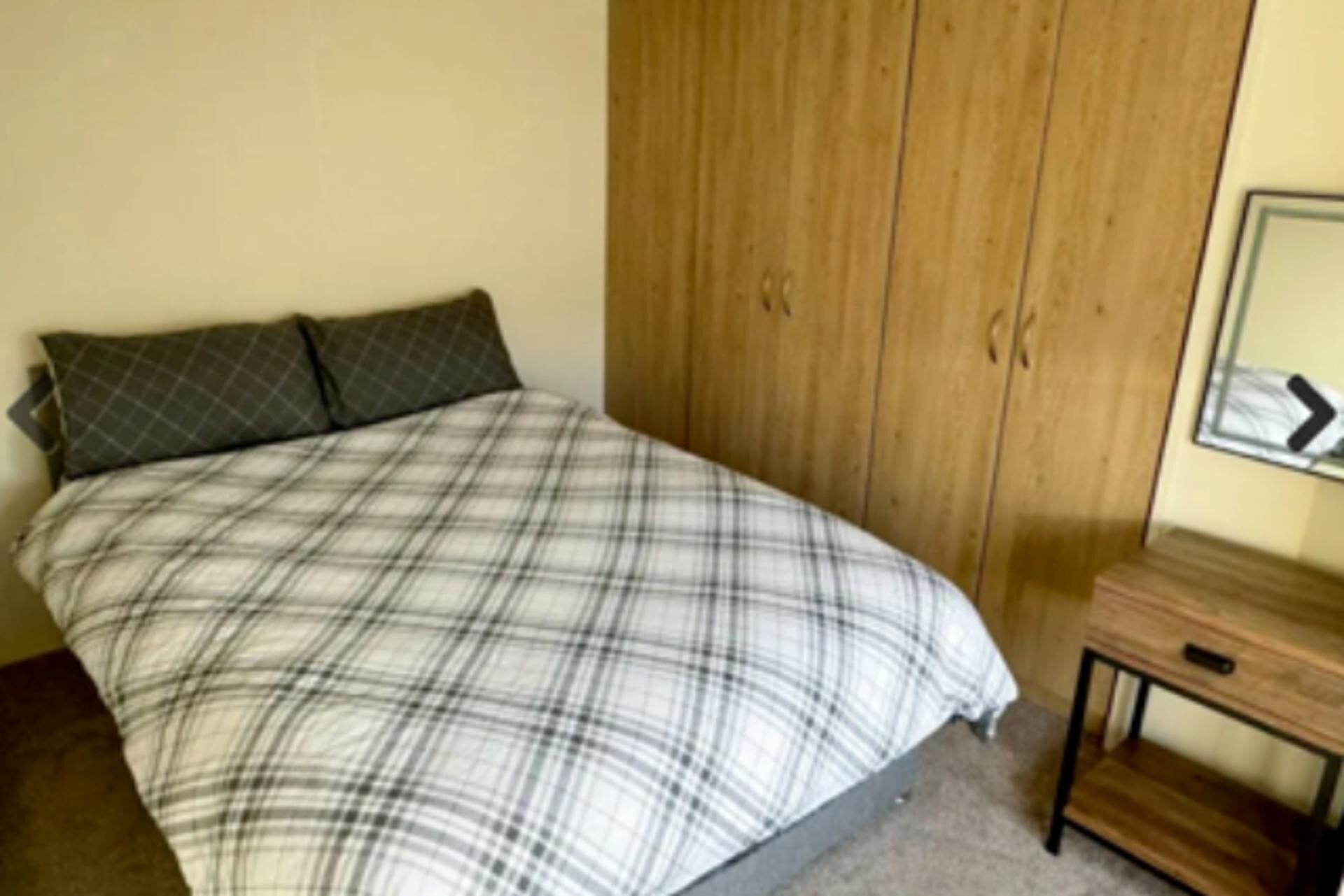 3 bedrooms, free WiFi, bed sheets
