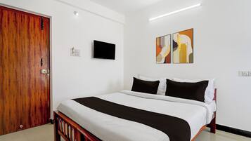 Classic Room | Desk, free WiFi, bed sheets