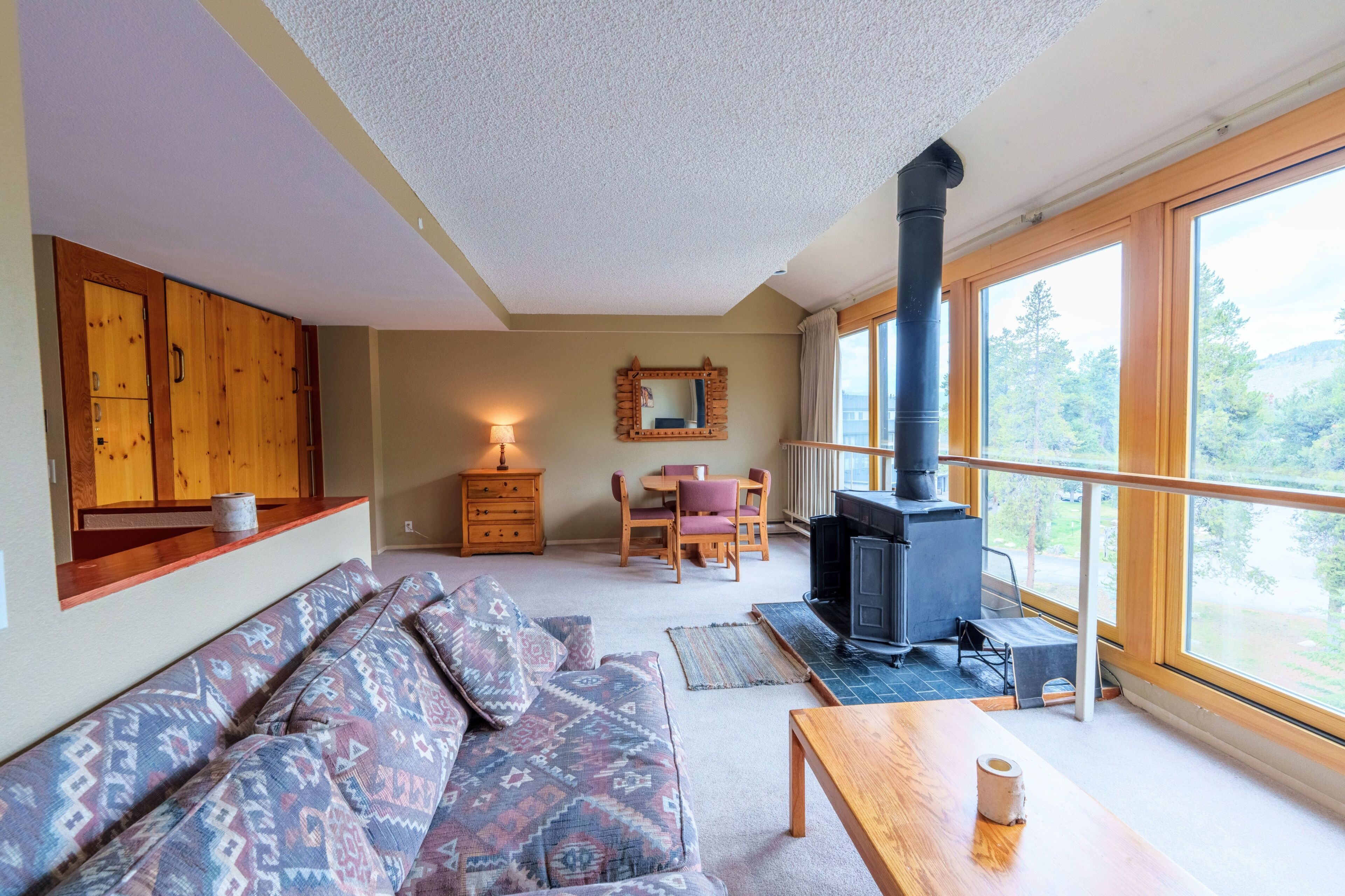 Studio | Living area
