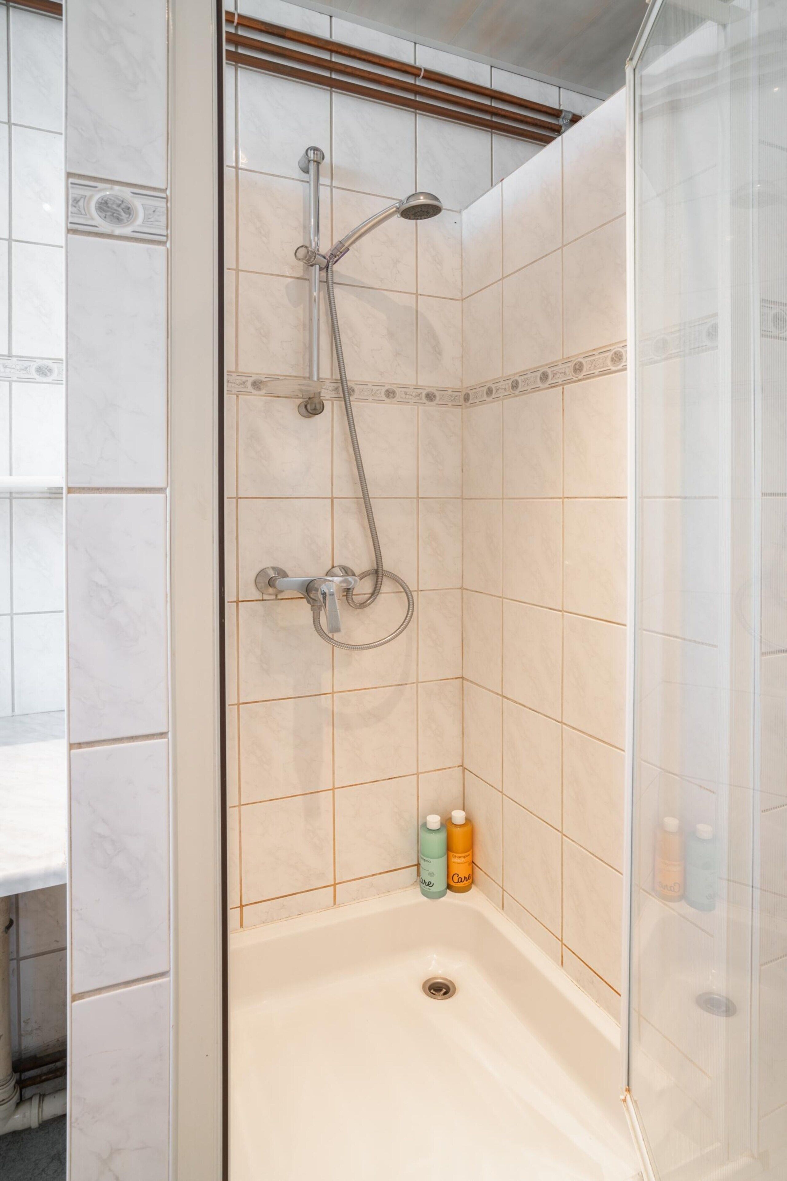 Apartment | Bathroom
