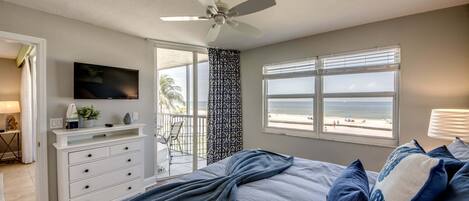 Condo, 2 Bedrooms