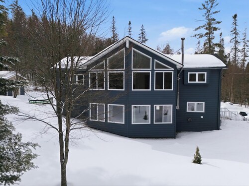 Muskoka River Haven
