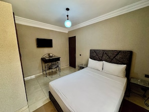 Chambre Double Classique pour 1 personne, vue piscine