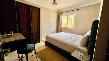 Chambre Double Classique pour 1 personne, vue piscine
