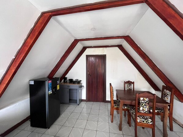 Cabin, 1 Bedroom, Smoking, Patio | Dining - Tranquil Cabin Getaway in San Ramón, Costa Rica (La Unión)