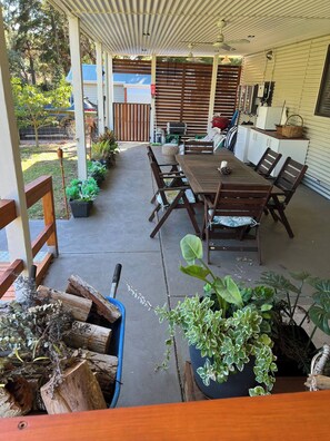 Cabin, 3 Bedrooms, Smoking, Balcony | Outdoor dining