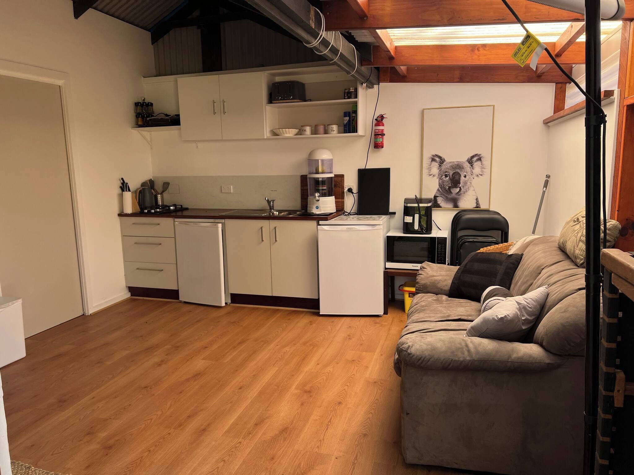 Bungalow, 1 Schlafzimmer, Raucher, Terrasse | Wohnzimmer