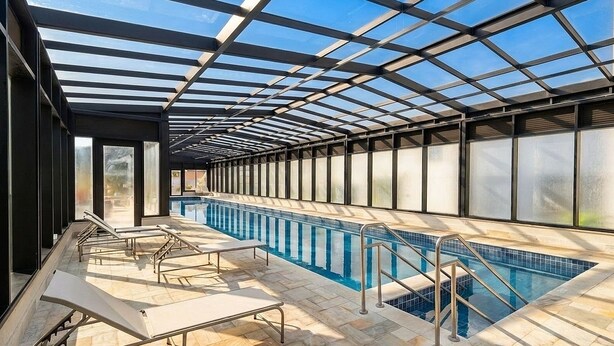 Unclassified image, 1 of 22, button - Studio in Cond. w/ Pool and Balcony Sru2308 (Campinas)