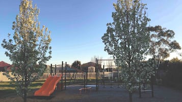 House, 2 Bedrooms, Smoking, Balcony | Children's area