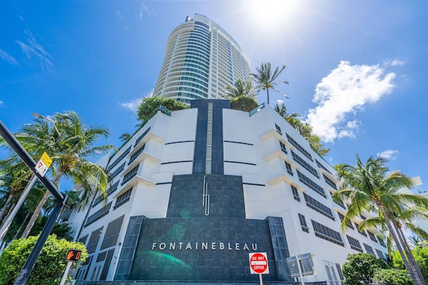 Fontainebleau Miami Resort - Miami Beach