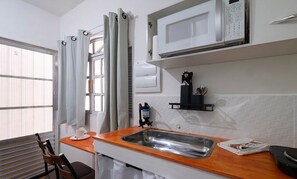 Basic Apartment | Private kitchen - Studio nr. Rio Vermelho Beach Ram0003 (Salvador)