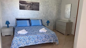 3 Schlafzimmer, Bügeleisen/Bügelbrett, WLAN, Bettwäsche