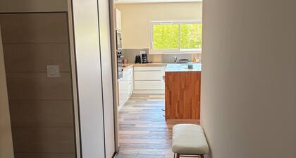 Villa Lumina Plain Pied 8 à 10 Pers avec terrasse privée, Wi-Fi et climatisation