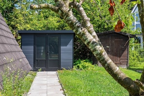 Property grounds - Holiday Home 'Villa Linus' with Balcony (Butjadingen)