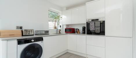 Fridge, microwave, oven, dishwasher