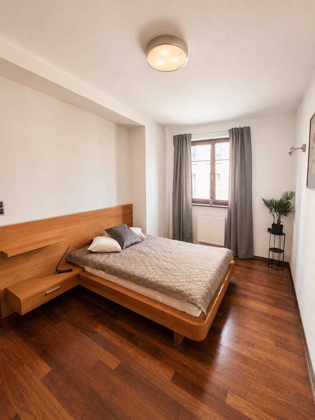 1 bedroom, iron/ironing board, travel cot, WiFi