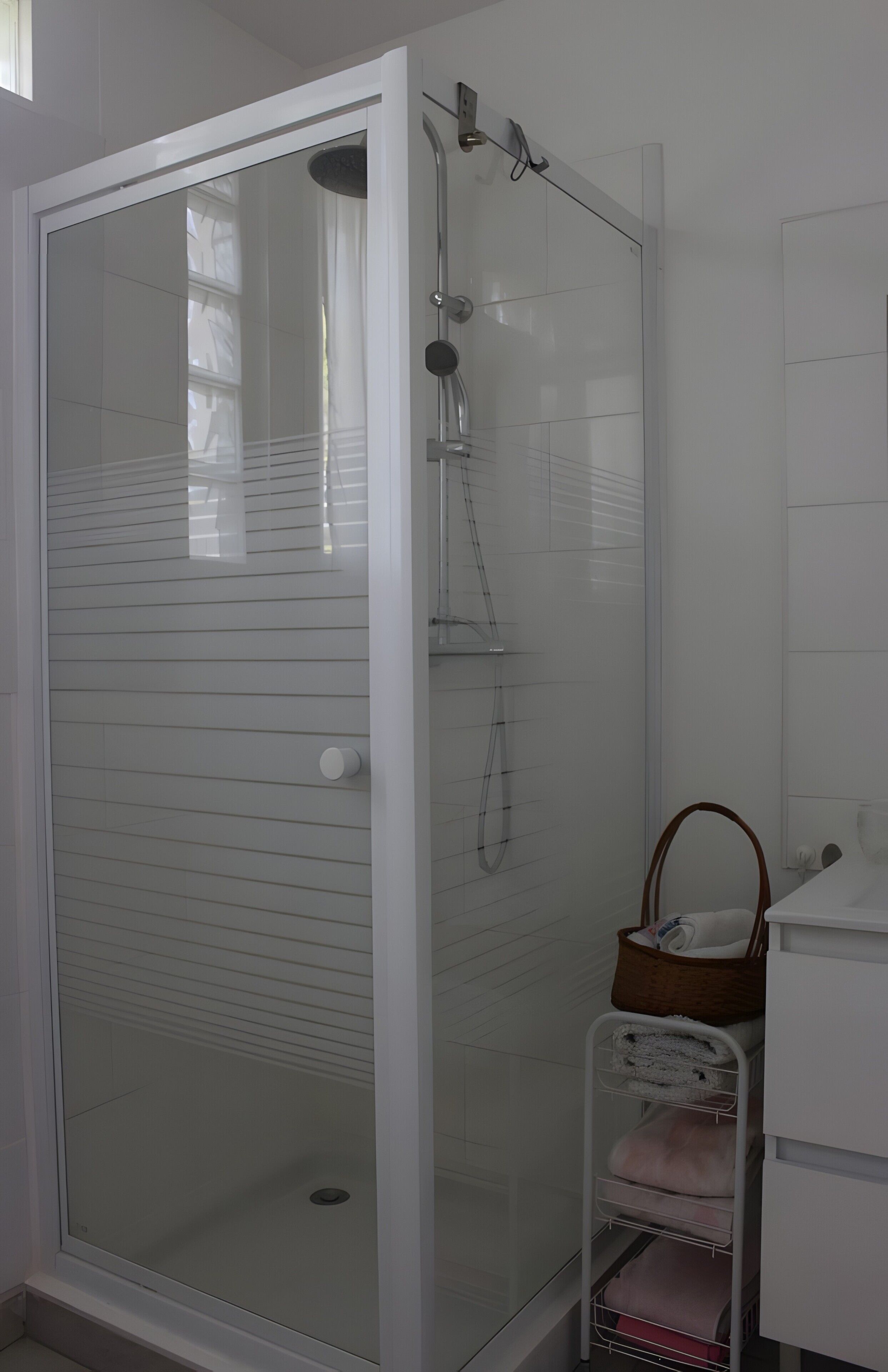Een douche, een haardroger