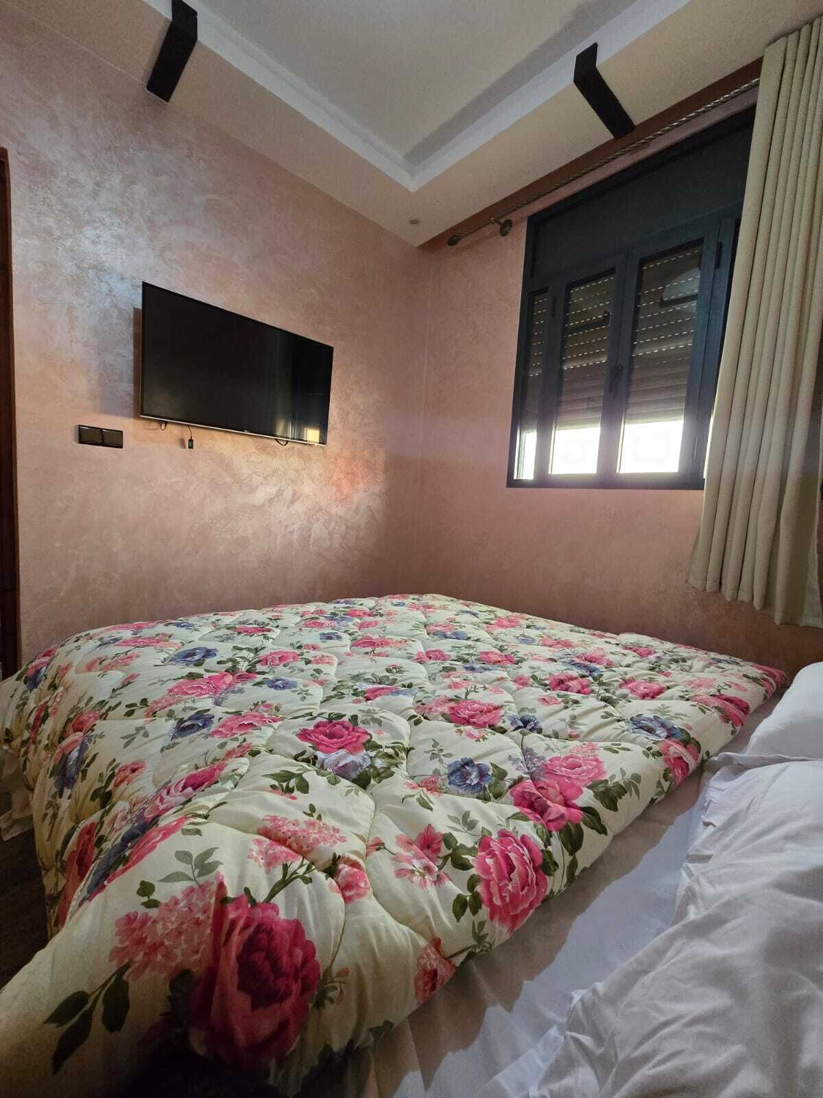 2 bedrooms, internet