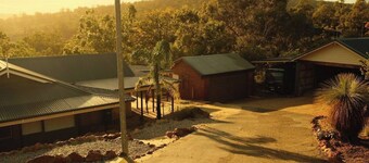 Countryside Escape in Swan Hills w/ Pool, BBQ - Holiday Home