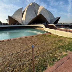 สถานที่น่าสนใจ