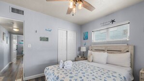 2 bedrooms, iron/ironing board, travel crib, WiFi (free)