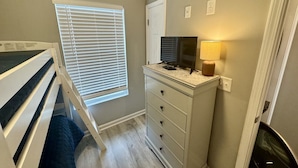 Room - Ocean Lakes Beach House | Ocean View | Free Golf Cart | Sleeps 6 (Myrtle Beach)