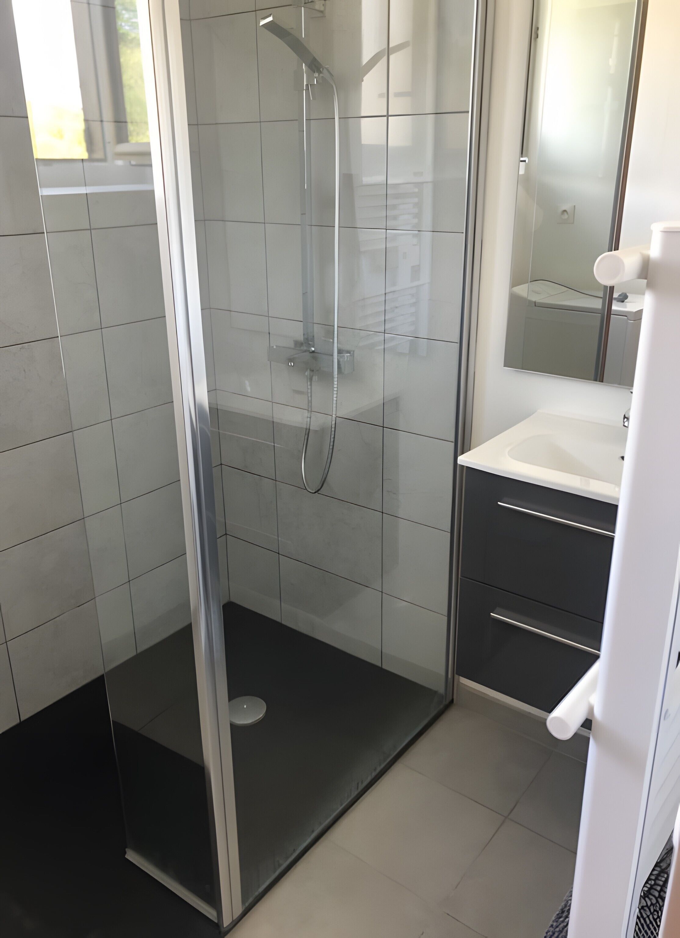 Een douche, een haardroger