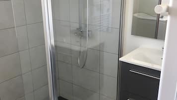 Een douche, een haardroger