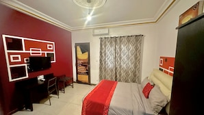Unclassified image, 3 of 29, button - Residence Les Maristes (Dakar)