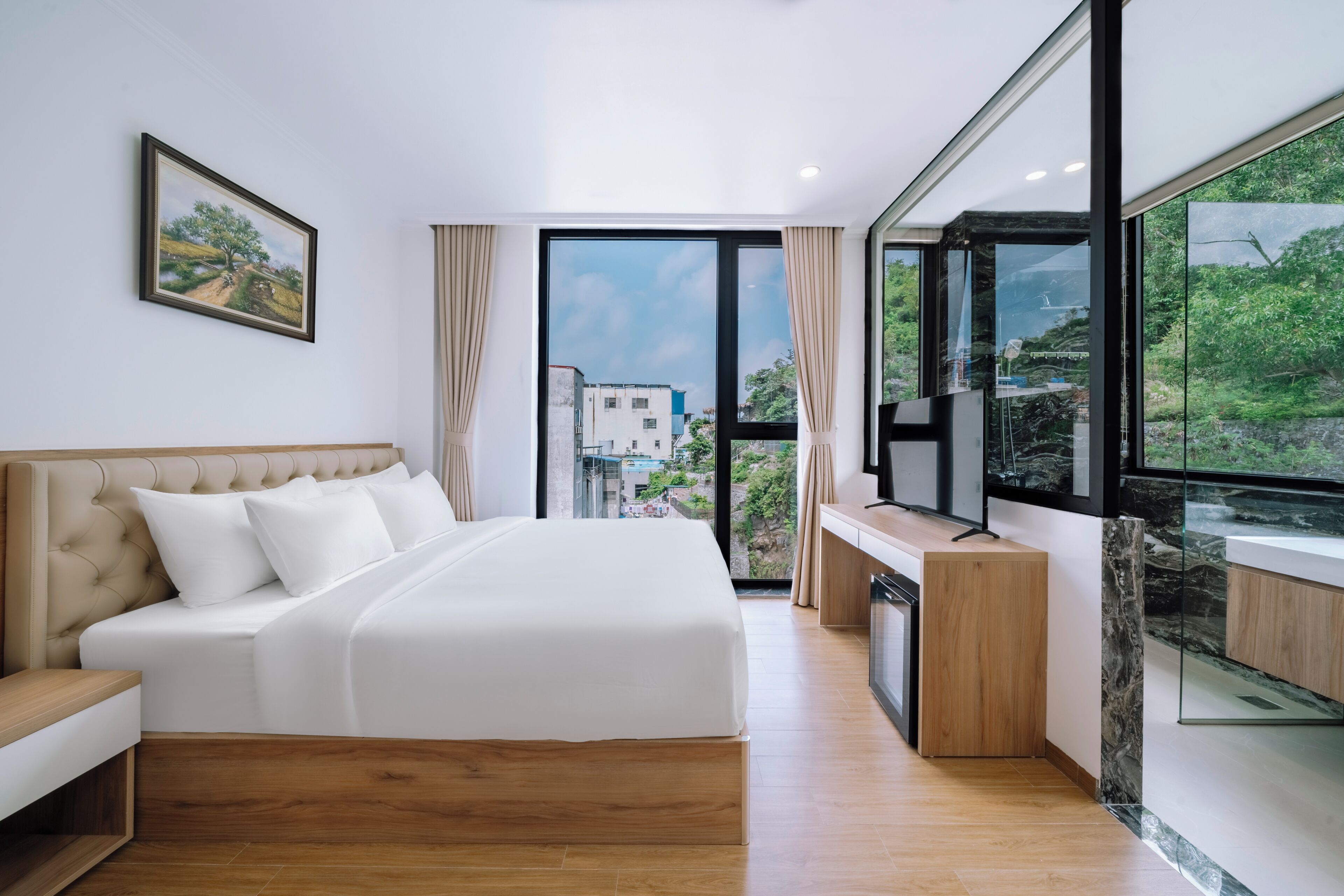 Habitación Deluxe doble, vistas a la montaña | Escritorio y wifi gratis