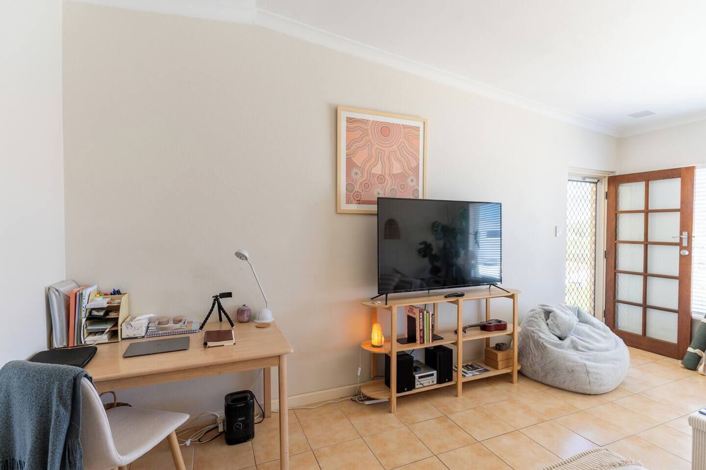 TV, books