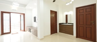 Hotel Escape Studio Ambattur