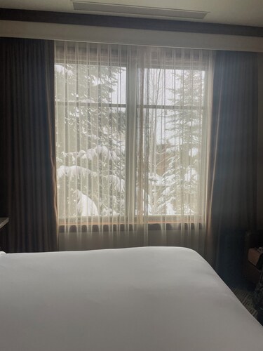Resort at the ritz Carlton club aspen! 3 bedroom aug 15 to aug 22